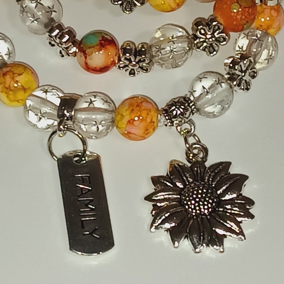 Handmade Jewelry, Keychains, And Paintings - Picture 3 of 15